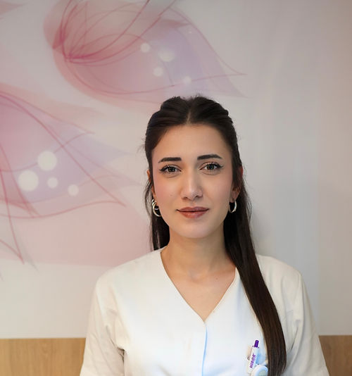 Buse_Ozel.JPG